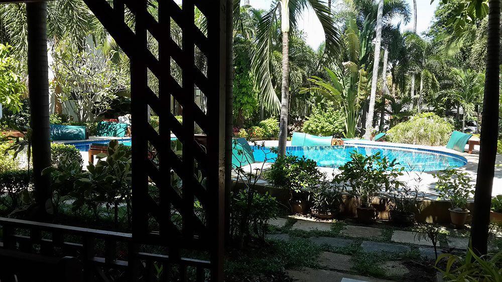 Rattana Guesthouse & Bungalow Чавенг Экстерьер фото