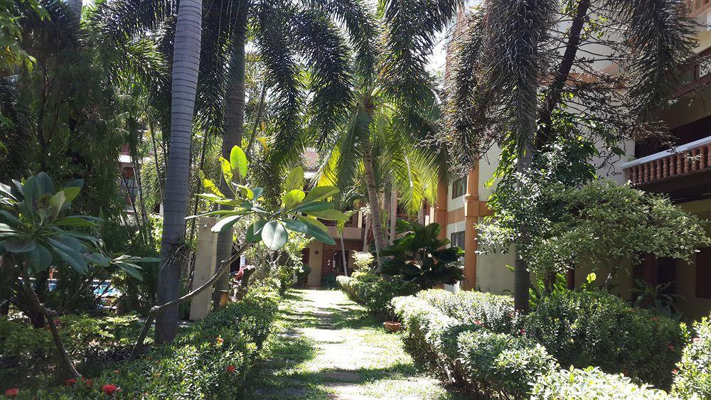 Rattana Guesthouse & Bungalow Чавенг Экстерьер фото